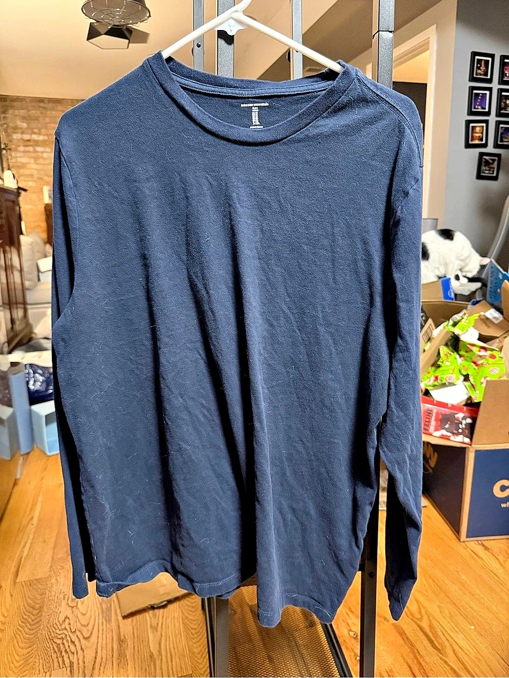 Amazon Essentials Long Sleeve Tee in Blue Size Medium Super Soft